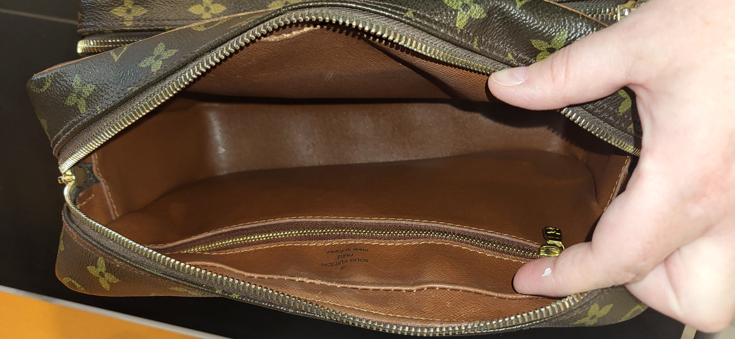 Louis Vuitton Nile Shoulder Bag