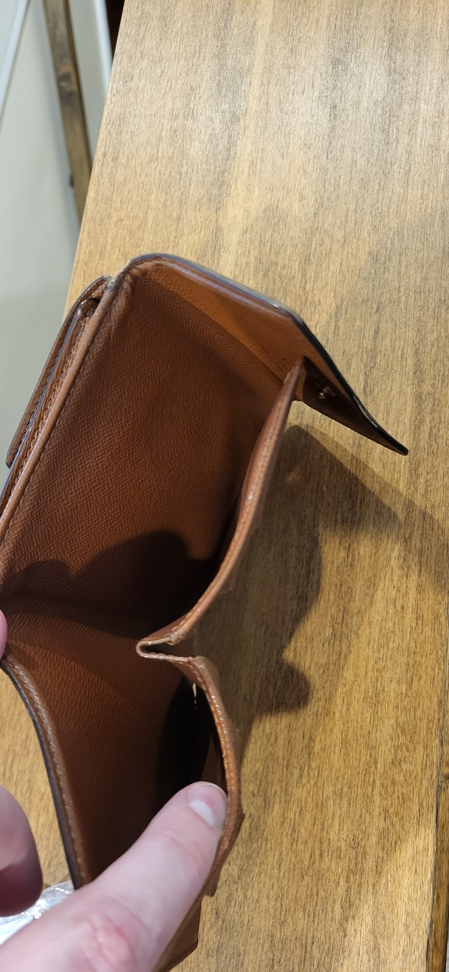 Louis Vuitton Portefeuille Elise Trifold Wallet